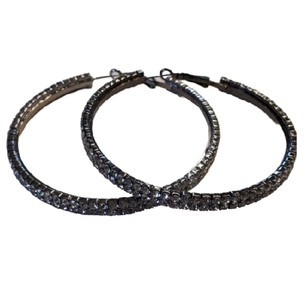 Silver hoops - Picture 2 of 3